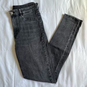 H&M High Rise Black Washed Skinny Jeans